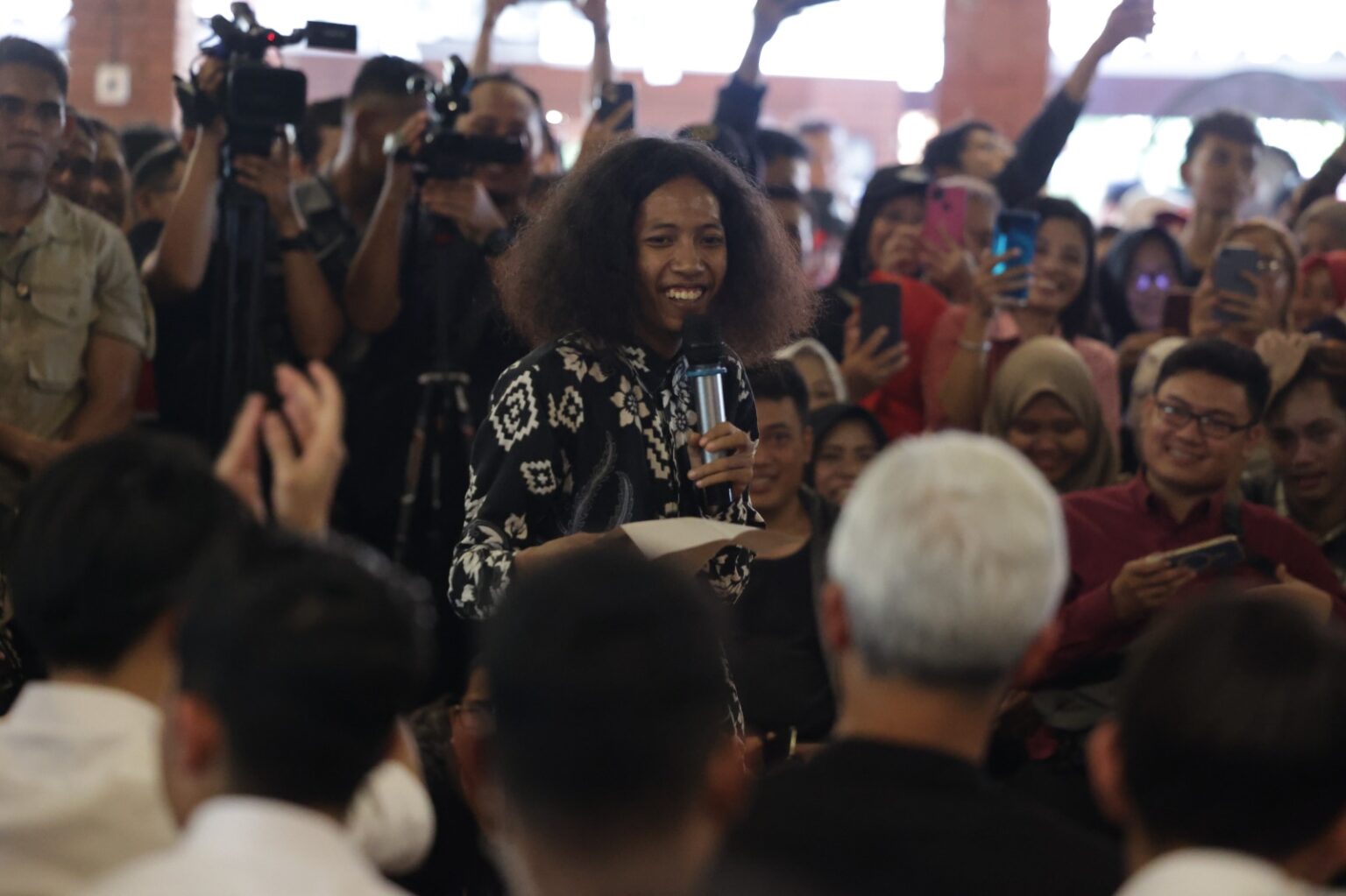 Anak Muda Jepara Baca Puisi Wiji Thukul: Tuntaskan Pelanggaran HAM Pak!