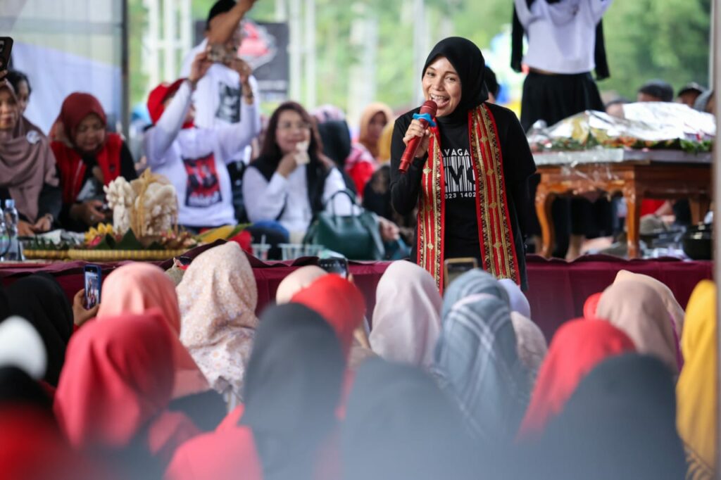 Perempuan Tani di Lampung Curhat ke Atikoh Ganjar Soal Penyaluran Bansos dan Pup