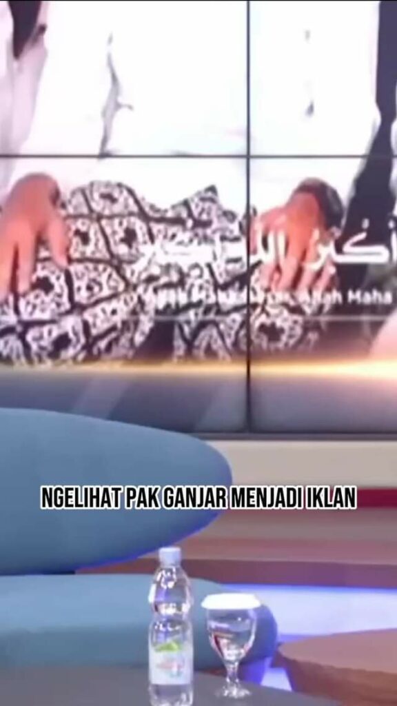 Jangan terbalik antara identitas politik dan politik identitas. Apa yang dilakuk