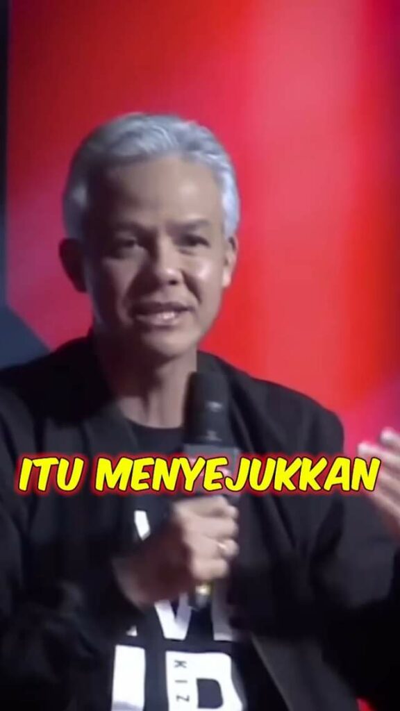 ganjarpranowo mengungkapkan makna dari kumpul yang artinya bersatu. Ada kehangat
