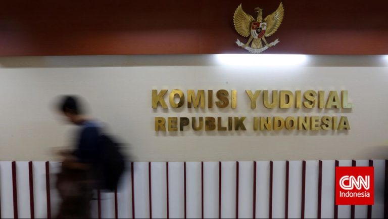 Uji Kelayakan Calon Anggota KY Diwarnai Pertanyaan Keaslian Ijazah