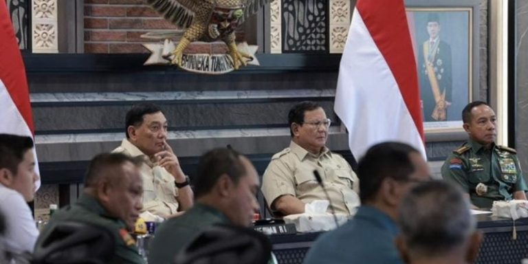 Presiden Sambangi Mabes TNI Bahas Percepatan Kopdes