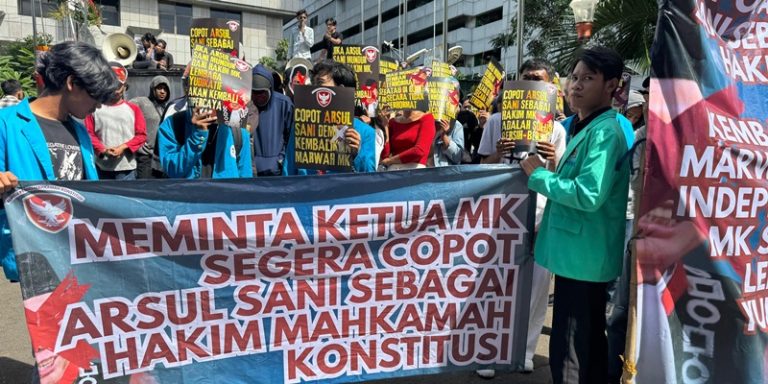 Pengangkatan Arsul Sani Hakim MK Cederai Prinsip Independensi