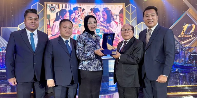 Kerja Keras BGN Tuai Penghargaan Kategori Penggerak Ekonomi