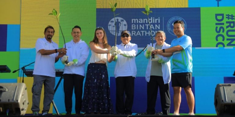 Bank Mandiri Dorong Aksi Hijau di Bintan Marathon 2025