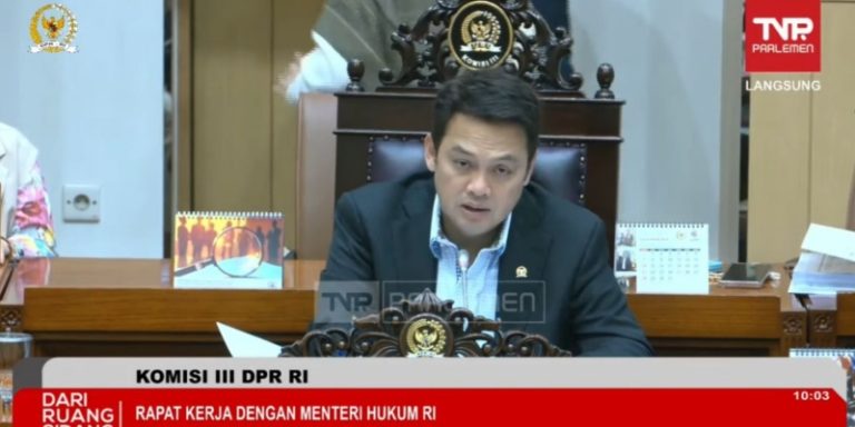 Komisi III DPR Raker dengan Kemenkum, Bahas RUU Penyesuaian Pidana