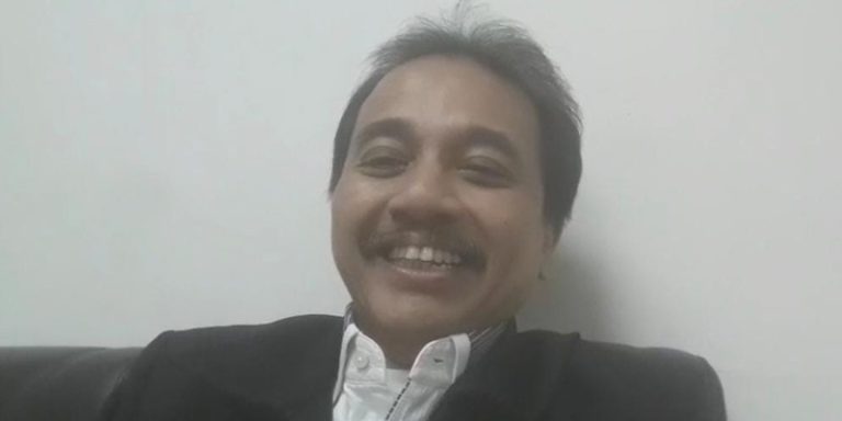 Bahan Buku Black Paper Sudah Komplit!