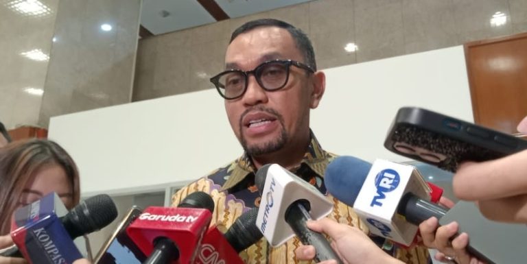 Sahroni Paling Layak Dicopot dari DPR