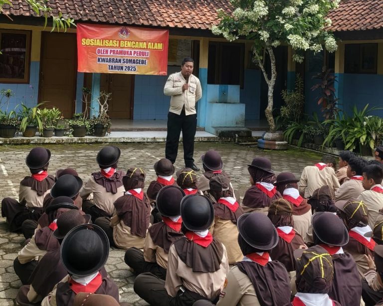 Antisipasi Bahaya Bencana Alam, Pramuli Kwarran Somagede Lakukan Sosialisasi Kepada Peserta Didik