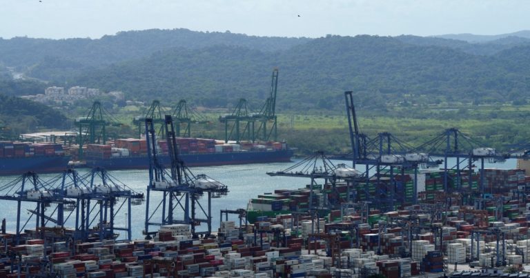 China Sanggah Keterlibatan di Terusan Panama