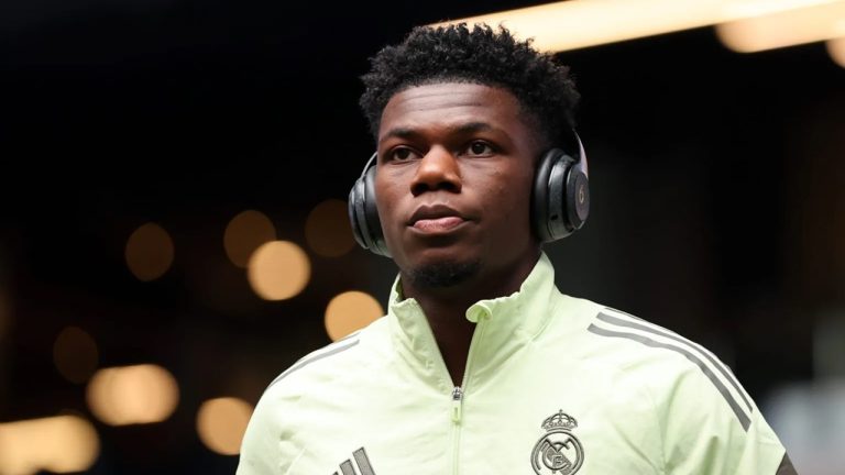 Aurelien Tchouameni Curhat Ketika Dicemooh di Santiago Bernabeu