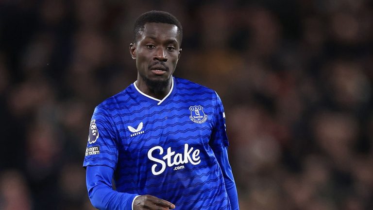 Banding Ditolak, Idrissa Gueye Resmi Absen Tiga Laga