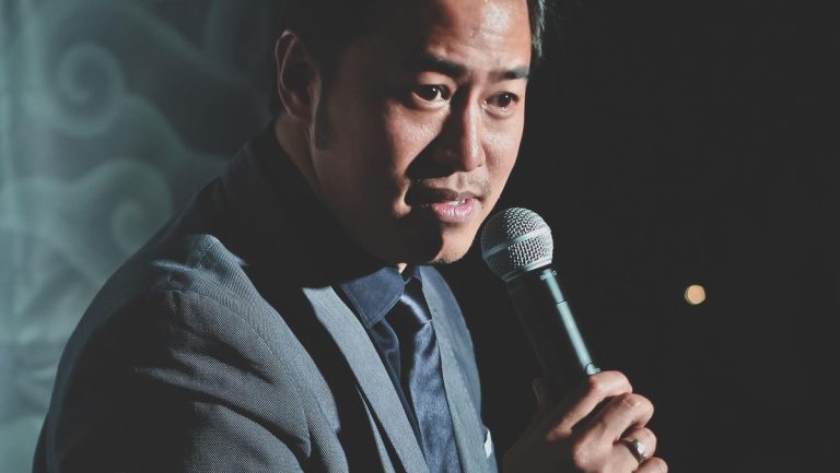 Ketua Adat Jelaskan Denda 96 Kerbau-Babi & Rp2 M ke Pandji