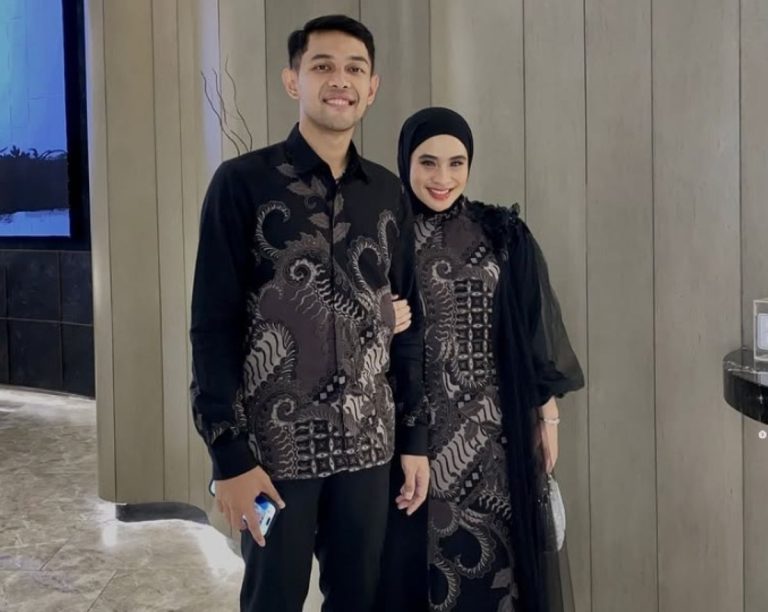 Kisah Bahagia Fajar Alfian, Resmi Lepas Masa Lajang Usai Nikahi sang Kekasih : Okezone Sports