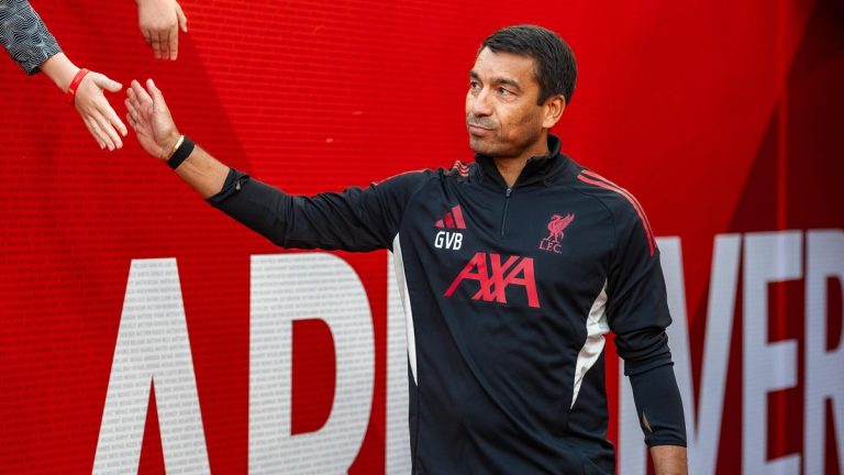 Media Inggris Panaskan Kabar Giovanni van Bronckhorst Masuk Radar Pelatih Timnas Indonesia, Soroti Peluang Tinggalkan Liverpool : Okezone Bola