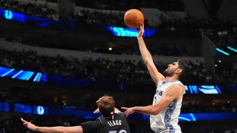 Grizzlies Secara Mengejutkan Menumbangkan Mavericks