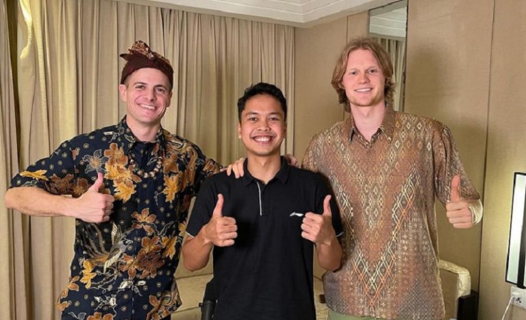 Kisah Pebulu Tangkis Denmark yang Jatuh Hati dengan Mi Instan, Sampai Tertarik Buka Warmindo : Okezone Sports