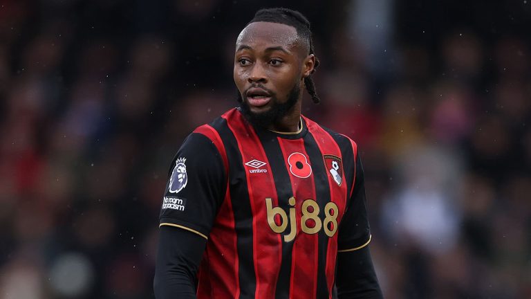 Masa Depan Antoine Semenyo Jadi Sorotan, Iraola Ogah Bahas Rumor Liverpool