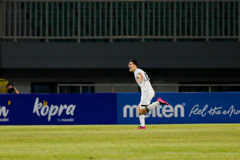 Mauro Zijlstra Cetak Gol Perdana di Laga Timnas Indonesia U-22 vs Mali U-22, Netizen Ikut Bahagia : Okezone Bola
