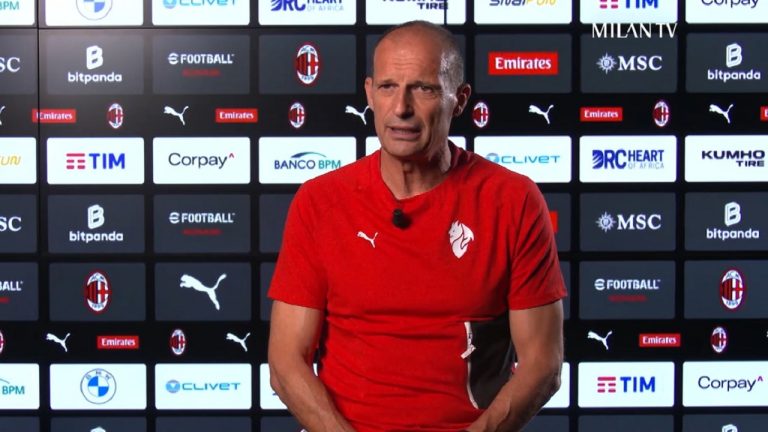 Max Allegri Kirim Pesan Kepada Mike Maignan Soal Masa Depannya