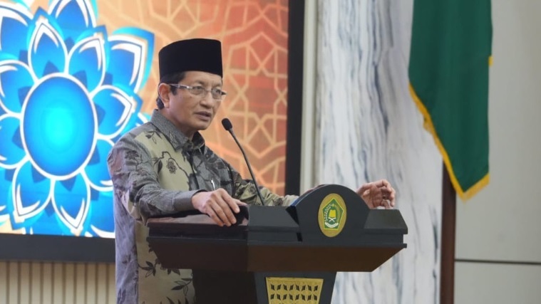 Viral Gus Elham Cium Anak Perempuan, Menag : Tak Ada Toleransi untuk Pelecehan : Okezone Muslim