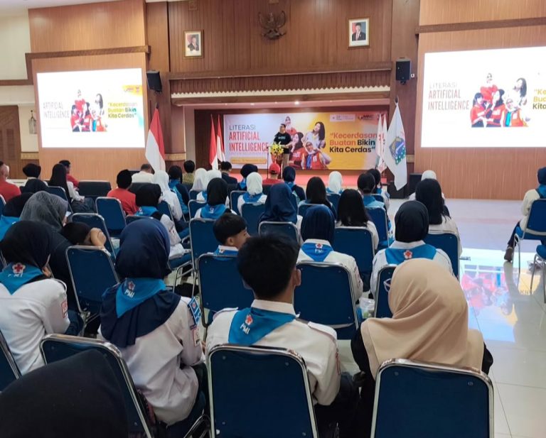 MNC Peduli dan MNC University Latih 180 PMR Jakpus Kenali AI untuk Perangi Hoaks : Okezone News