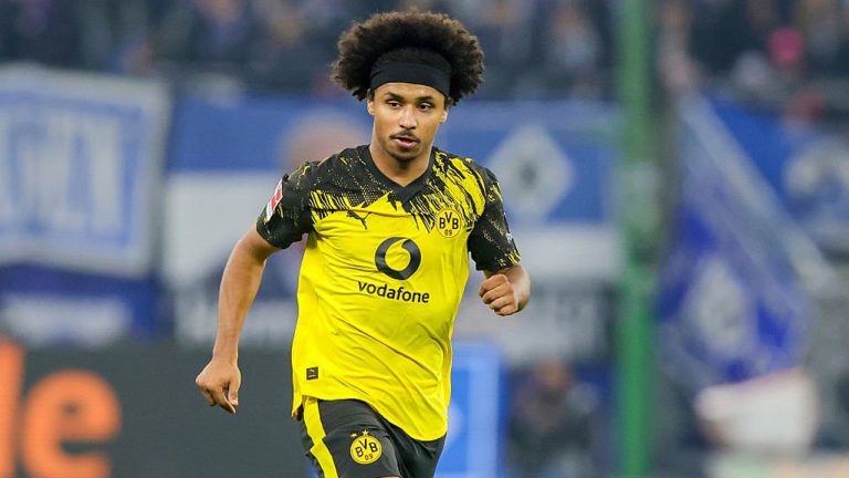 MU Mulai Lakukan Manuver untuk Datangkan Karim Adeyemi