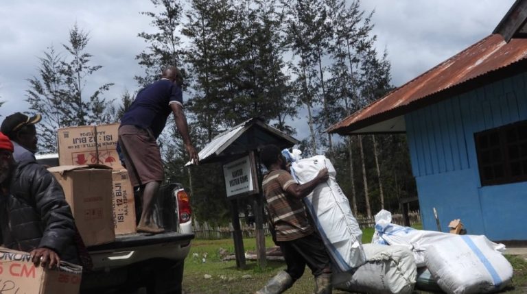 Lenis Kogoya: Masyarakat Adat Bersinergi dengan Pemerintah Bangun Papua : Okezone News