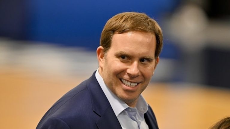 Patrick Dumont Minta Maaf Sudah Transfer Luka Doncc ke Mavericks