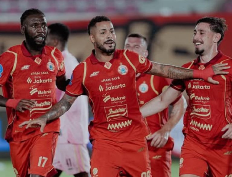 Persija Jakarta Lanjutkan Tren Kemenangan saat Jamu Persik Kediri Besok? : Okezone Bola