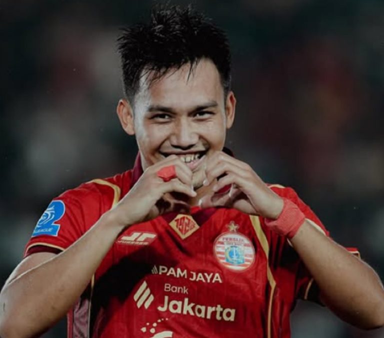 Hasil Persija Jakarta vs Persik Kediri di Super League 2025-2026: Sempat Ditunda karena Hujan Deras, Macan Kemayoran Menang 3-1! : Okezone Bola
