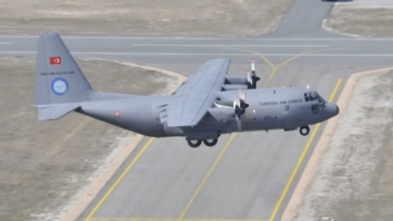 Pesawat Hercules Militer Turki Jatuh di Georgia, 20 Tentara Tewas : Okezone News