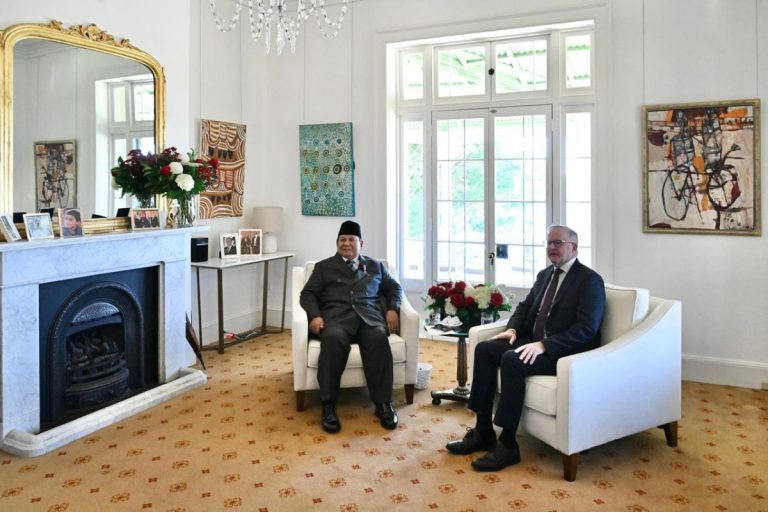 Presiden Prabowo Bertemu Empat Mata dengan PM Albanese di Kirribilli House Sydney : Okezone News