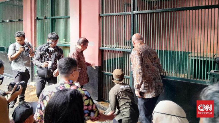 Pramono Klarifikasi soal Pemilik Harimau Dikabarkan Kurus di Ragunan