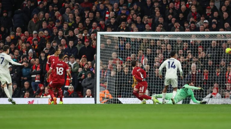 Hasil Liga Inggris 2025-2026: Liverpool Dipermalukan Nottingham Forest 0-3, Wolves vs Crystal Palace 0-2 : Okezone Bola