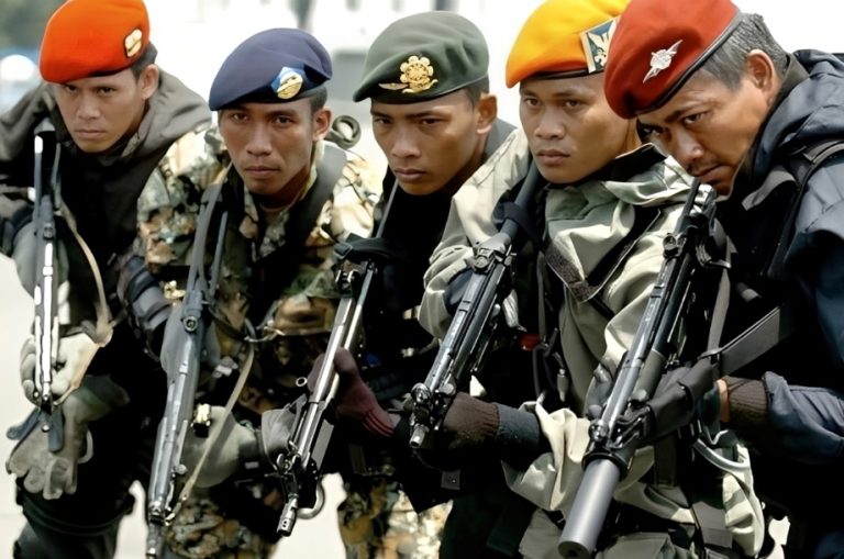 Brigade Komposit Pasukan Perdamaian di Gaza Gabungan Pasukan Elite Tiga Matra : Okezone News