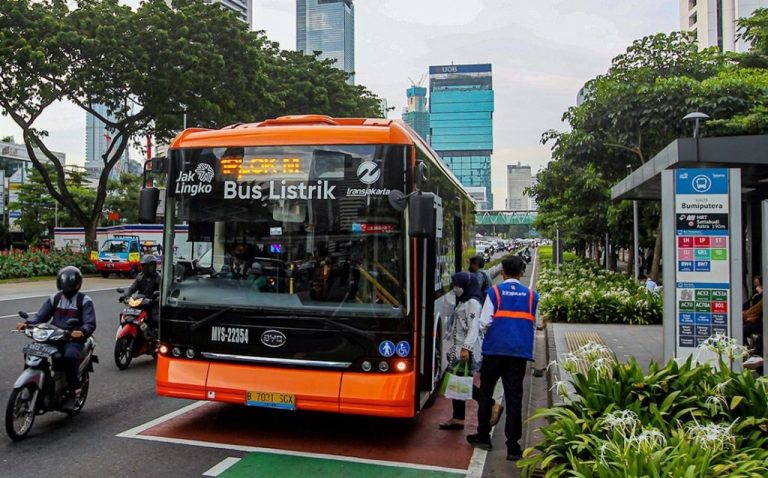 Imbas Gangguan MRT, Transjakarta Tambah Armada : Okezone News