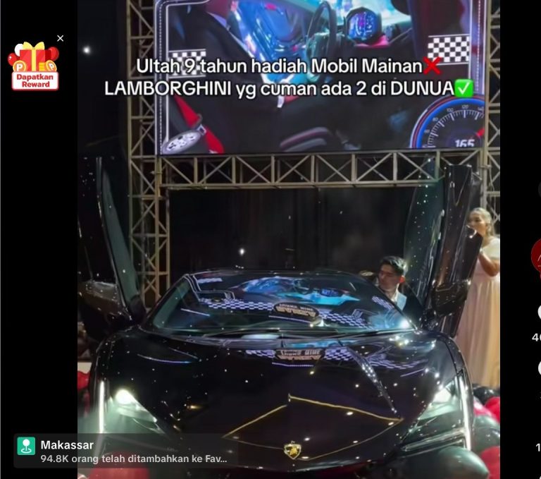 Viral! Sultan Makassar Beri Kado Lamborghini Rp22 Miliar untuk Anaknya yang Berusia 9 Tahun : Okezone Women