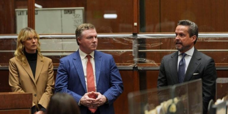 Nick Reiner Hadir di Persidangan Perdana Dugaan Pembunuhan Orang Tua