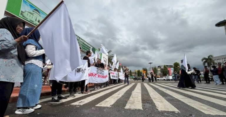 Bendera GAM, PBB, sampai Bendera Putih Berkibar di Aceh