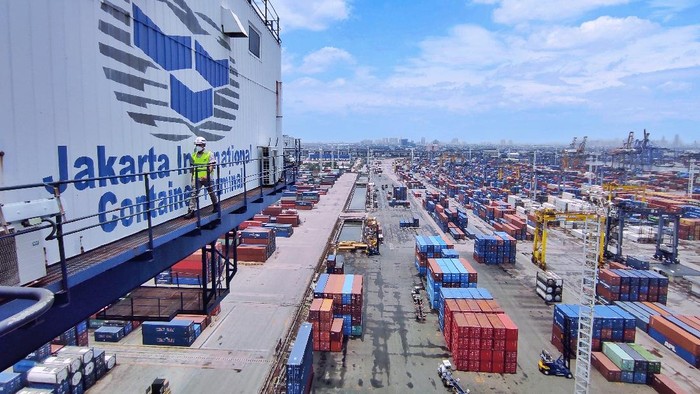 Saham Negara Didilusi, Hutchison Port Kuasai 48,9 Persen JICT Tanpa Batas Waktu