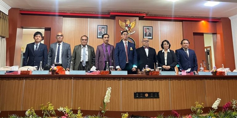 Teori Paradixia Dorong Hukum Mendidik Teknologi AI