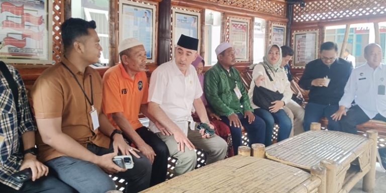 Hukum Harus Menghadirkan Keadilan Substantif