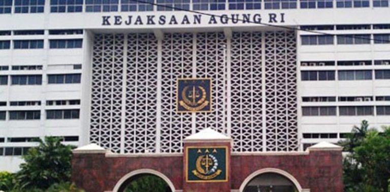 Kejagung Siap Terjunkan Tim Tabur Buru Silfester Matutina