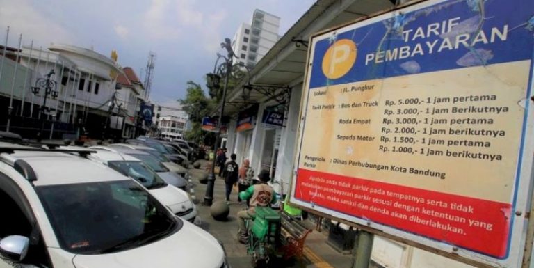 Parkir Tanpa Karcis Resmi di Bandung Gratis!