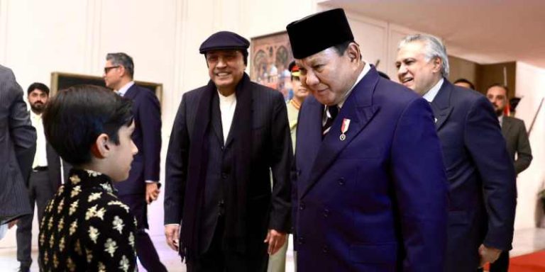 Pertemuan Presiden Prabowo dan Presiden Pakistan di Aiwan-e-Sadr
