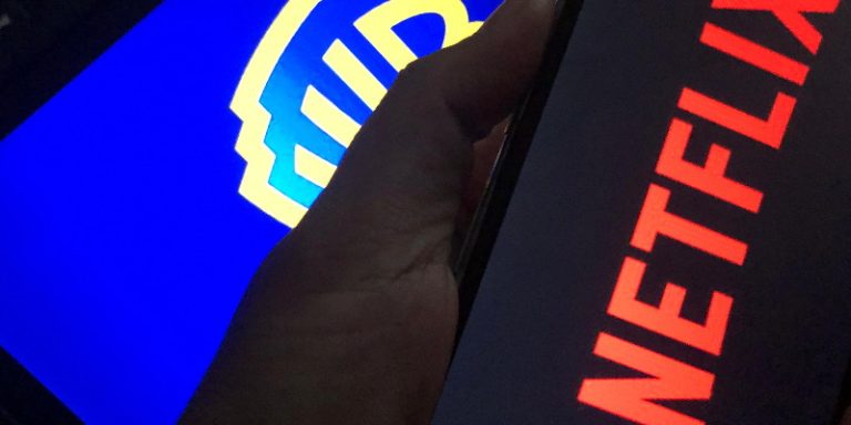 Paramount Gagal Yakinkan Warner Bros, Netflix Jadi Pemenang Akuisisi