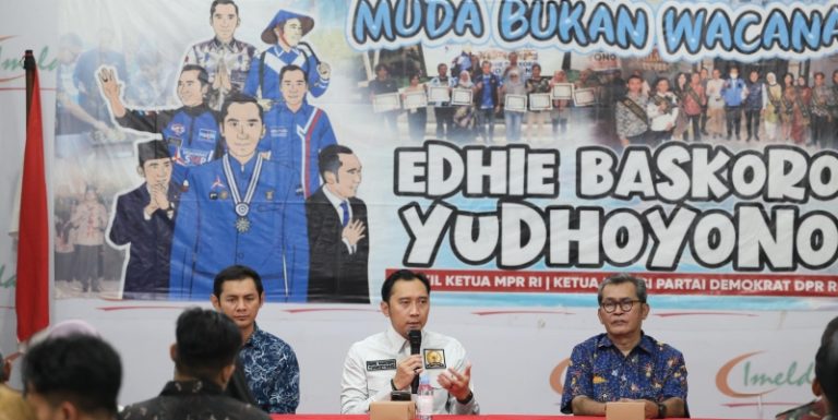 Anak Muda Jangan Gengsi Jadi Petani