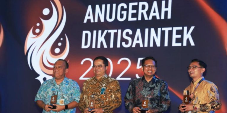 BNI Sabet Penghargaan Mitra Strategis Kampus Digital di Anugerah Diktisaintek 2025