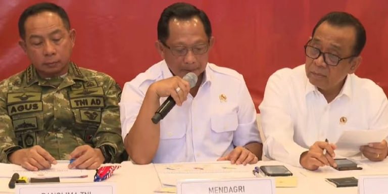Prabowo Kucurkan Tambahan BTT Rp268 Miliar ke Wilayah Bencana